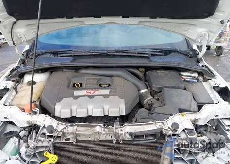 2016 Ford Focus St from USA, damaged, VIN 1FADP3L98GL209381